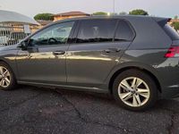 Usata VW Golf VII Life 150 CV (110 kW) 2020 Grigio Berlina