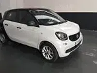 Usata Smart ForFour Electric Drive 60 kW (82 CV) 2019 Bianco / tetto nero Utilitaria