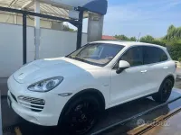 Usata Porsche Cayenne 245 CV (180 kW) 2011 Bianco SUV