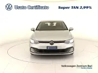 Usata VW Golf VIII Life 116 CV (85 kW) 2024 Argento Berlina