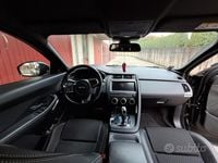 Usata Jaguar E-Pace R-Dynamic 249 CV (183 kW) 2019 Nero SUV
