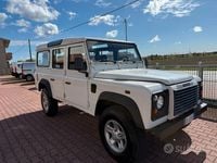 Usado Land Rover Defender SE 122 CV (89 kW) 2006 Blanco Familiar