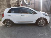 Usata Kia Picanto X-Line 100 CV (73 kW) 2018 Bianco Utilitaria
