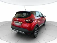 Usata Renault Captur Intens 90 CV (66 kW) 2018 Rosso SUV