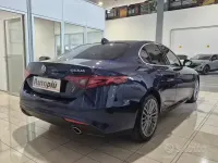 Usata Alfa Romeo Giulia Business 190 CV (139 kW) 2021 Blu Berlina