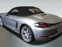 Usata Porsche 718 Boxster 300 CV (220 kW) 2022 Argento Cabrio