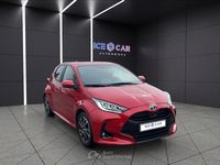 Usata Toyota Yaris Hybrid Lounge 92 CV (67 kW) 2023 Rosso Berlina