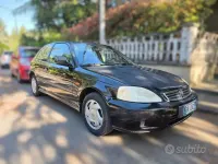 Usata Honda Civic 90 CV (66 kW) 2001 Nero Berlina