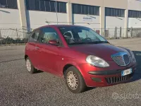 Usata Lancia Ypsilon 60 CV (44 kW) 2005 Rosso Utilitaria