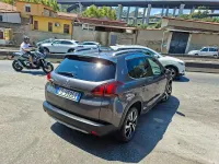 Usata Peugeot 2008 99 CV (72 kW) 2016 Bluazzurro SUV