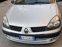 Usata Renault Clio II 75 CV (55 kW) 2003 Berlina