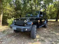 Usata Jeep Wrangler Sahara 200 CV (147 kW) 2013 Nero SUV