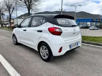 Usata Hyundai i10 65 CV (47 kW) 2022 Bianco Utilitaria