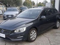 Usata Volvo V60 Momentum 114 CV (83 kW) 2014 Blu/azzurro Station wagon