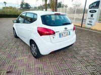 Usata Kia Venga 90 CV (66 kW) 2018 Bianco Utilitaria