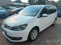 Usata VW Touran Comfortline 150 CV (110 kW) 2015 Bianco Monovolume