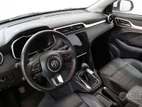 Usata MG ZS Luxury 106 CV (77 kW) 2024 Bianco SUV