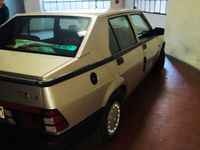 usata Alfa Romeo 75 1.6 gpl