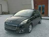 Usata Peugeot 5008 Business-Line 120 CV (88 kW) 2015 Nero Monovolume