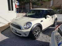 Begagnad Mini ONE 95 HK (69 kW) 2009 Vit Halvkombi