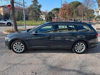 Usata VW Passat Trendline 119 CV (87 kW) 2016 Grigio Station wagon