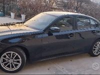 Usata BMW 318 98 CV (72 kW) 2019 Nero Berlina