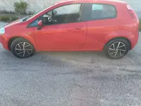 Usata Fiat Grande Punto 75 CV (55 kW) 2007 Rosso Utilitaria
