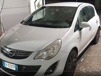 Usata Opel Corsa 2011 Bianco Utilitaria