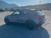 Usata VW T-Roc 150 CV (110 kW) 2020 Grigio SUV