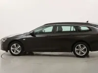 Usata Opel Insignia Business Elegance 174 CV (127 kW) 2021 Marrone Station wagon