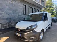 Usata Fiat Doblò S 105 CV (77 kW) 2022 Bianco Monovolume