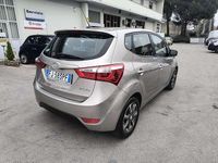 Usata Hyundai ix20 Xpossible 90 CV (66 kW) 2017 Argento Utilitaria