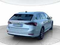 Usata Skoda Octavia G-TEC Style 131 CV (96 kW) 2022 Grigio Station wagon