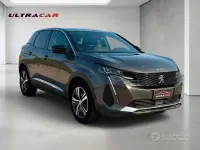 Usata Peugeot 3008 Allure 131 CV (96 kW) 2023 Grigio SUV