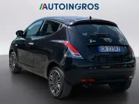 Usata Lancia Ypsilon Silver 69 CV (50 kW) 2023 Nero Utilitaria