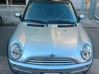 Usata Mini ONE 75 CV (55 kW) 2004 Grigio Utilitaria