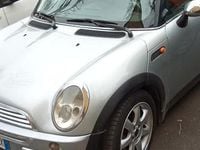 Begagnad Mini Cooper Coupé 116 HK (85 kW) 2004 Grå Sportkupé