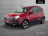 Usata Fiat Panda Cross Cross 70 CV (51 kW) 2025 Rosso alfa Utilitaria