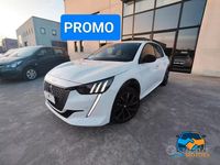 Gebraucht Peugeot 208 GT 131 PS (96 kW) 2023 Weiß Kleinwagen