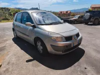 Usata Renault Scenic E-Tech 120 CV (88 kW) 2004 Grigio Monovolume
