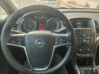 Usata Opel Astra Cosmo 110 CV (80 kW) 2010 Berlina