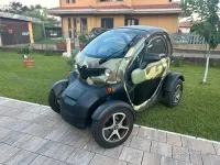 Usata Renault Twizy 8 kW (11 CV) 2012 Verde Utilitaria