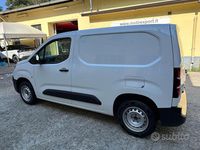 Nuova Citroën Berlingo 100 CV (73 kW) 2025 Bianco Monovolume