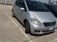Usata Mercedes A200 140 CV (102 kW) 2004 Grigio Utilitaria
