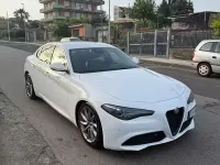 Usata Alfa Romeo Giulia 150 CV (110 kW) 2016 Bianco Berlina