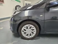 Usata Toyota Aygo X X-play 72 CV (52 kW) 2019 Grigio SUV
