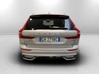 Usata Volvo XC60 R-Design 211 CV (155 kW) 2021 Argento SUV