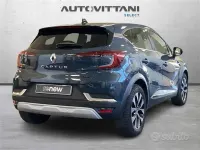 Usata Renault Captur Techno 94 CV (69 kW) 2024 Blu SUV