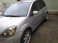 Second-hand Ford Fiesta 2007 Gri Hatchback