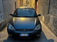 Usata Ford Focus 100 CV (73 kW) 2003 Verde Station wagon